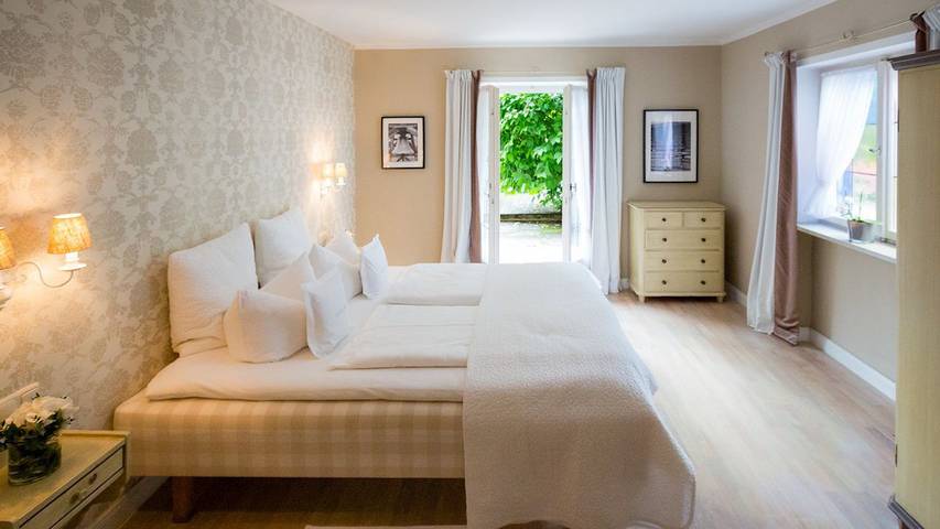 Chambre pour 2 personnes, avec jardin et balcon - 1