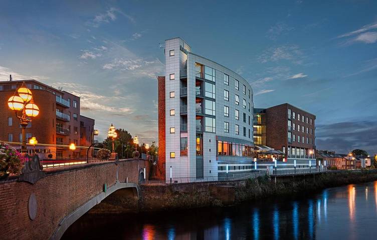 Hôtel pour 3 personnes, avec Terrasse à Limerick