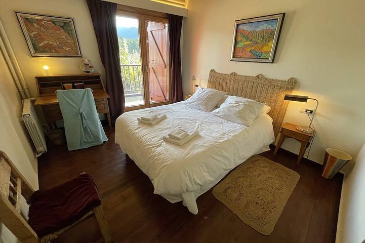 Chalet  dans un village des Pyrénées catalanes, Parc naturel. in Bellver de Cerdanya, Pyrénées catalanes