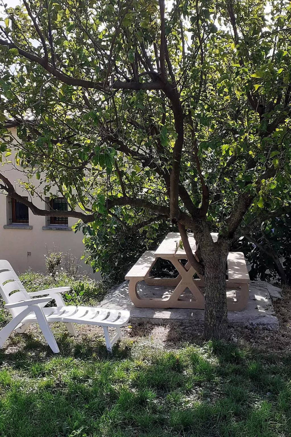 Ganze Wohnung, 3 Zimmer 2 Personen in Buis-les-Baronnies, Nyons und Umgebung