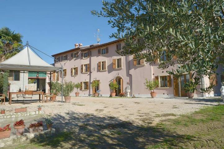 Casa vacanza per 3 persone, con Giardino e Panorama a Negrar di Valpolicella