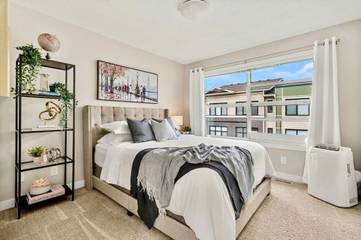 Holiday Rental for 5 People in Calgary, Canadian Rocky Mountains, Photo 1