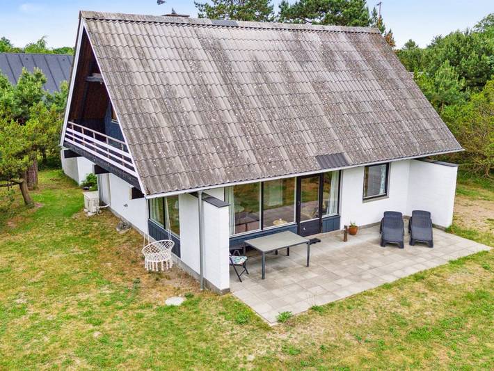 Ferieudlejning for 6 personer, med Balkon og Terrasse samt Sauna i Ristinge