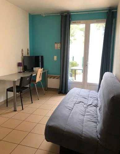 Appartement de vacances pour 2 personnes, avec bassin pour enfant et terrasse