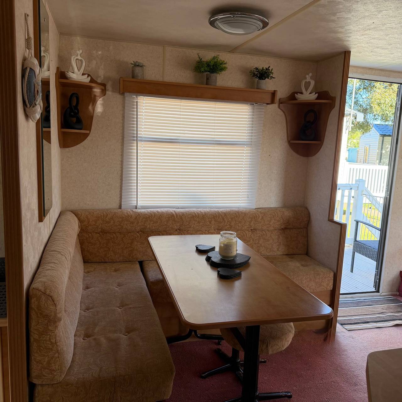 Static Caravan Sleeps 8 with Indoor Pool in Clacton-on-Sea, Essex