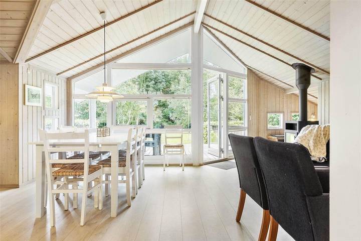 Ferienhaus für 8 Personen, mit Whirlpool und Terrasse sowie Sauna in Råbylille Strand - 3