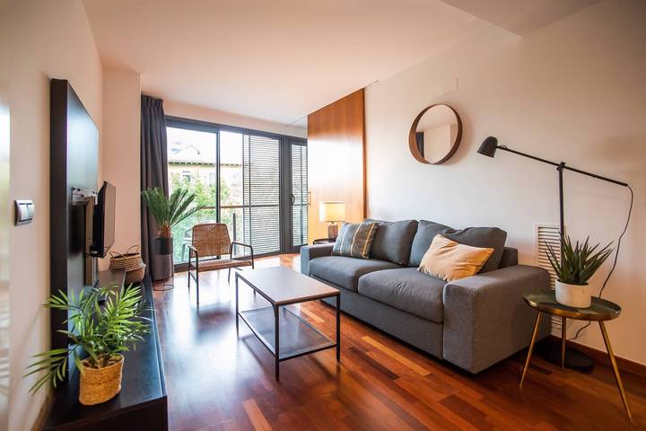 Vacation rental for 3 people, with Balcony in Barcelona