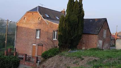 Cottage pour 2 personnes, avec jardin et terrasse, adapté aux familles à Proisy