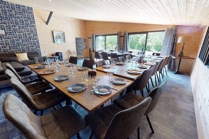 Maison de vacances pour 35 personnes, avec jardin et jacuzzi, animaux acceptés - 1