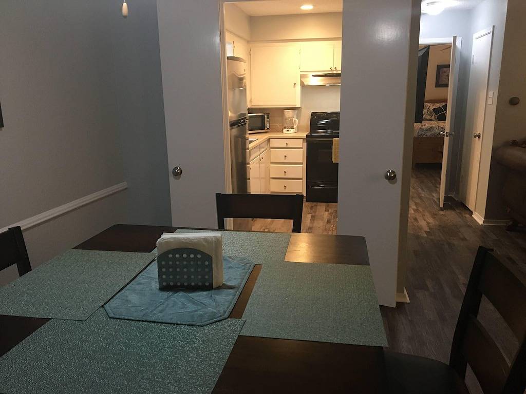 Ganze Wohnung, Cozy Modern 1 Bed 1 Bath next to Park! in Van Zandt County