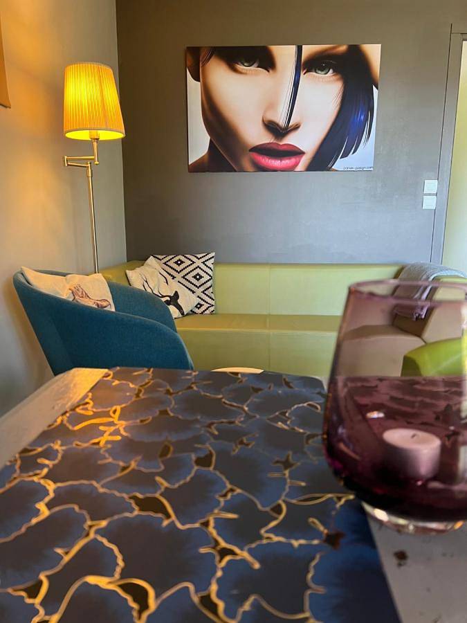 Location de vacances pour 4 personnes, avec vue et balcon à La Cresse - 4