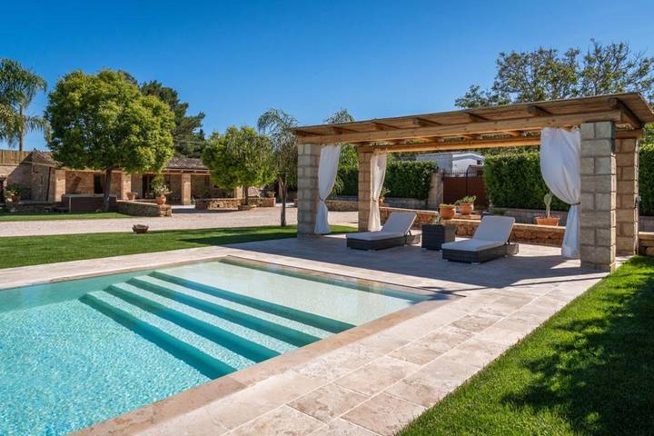 Villa per 7 persone, con giardino e idromassaggio nonché piscina a Specchia