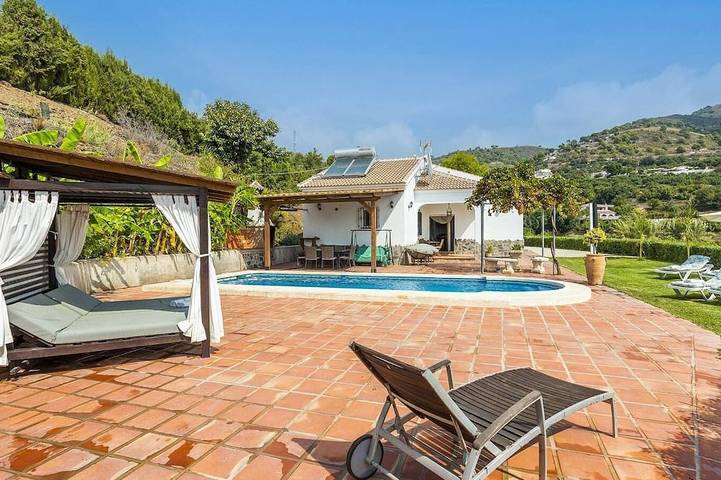 Villa für 6 Personen, mit Whirlpool und Garten - 1