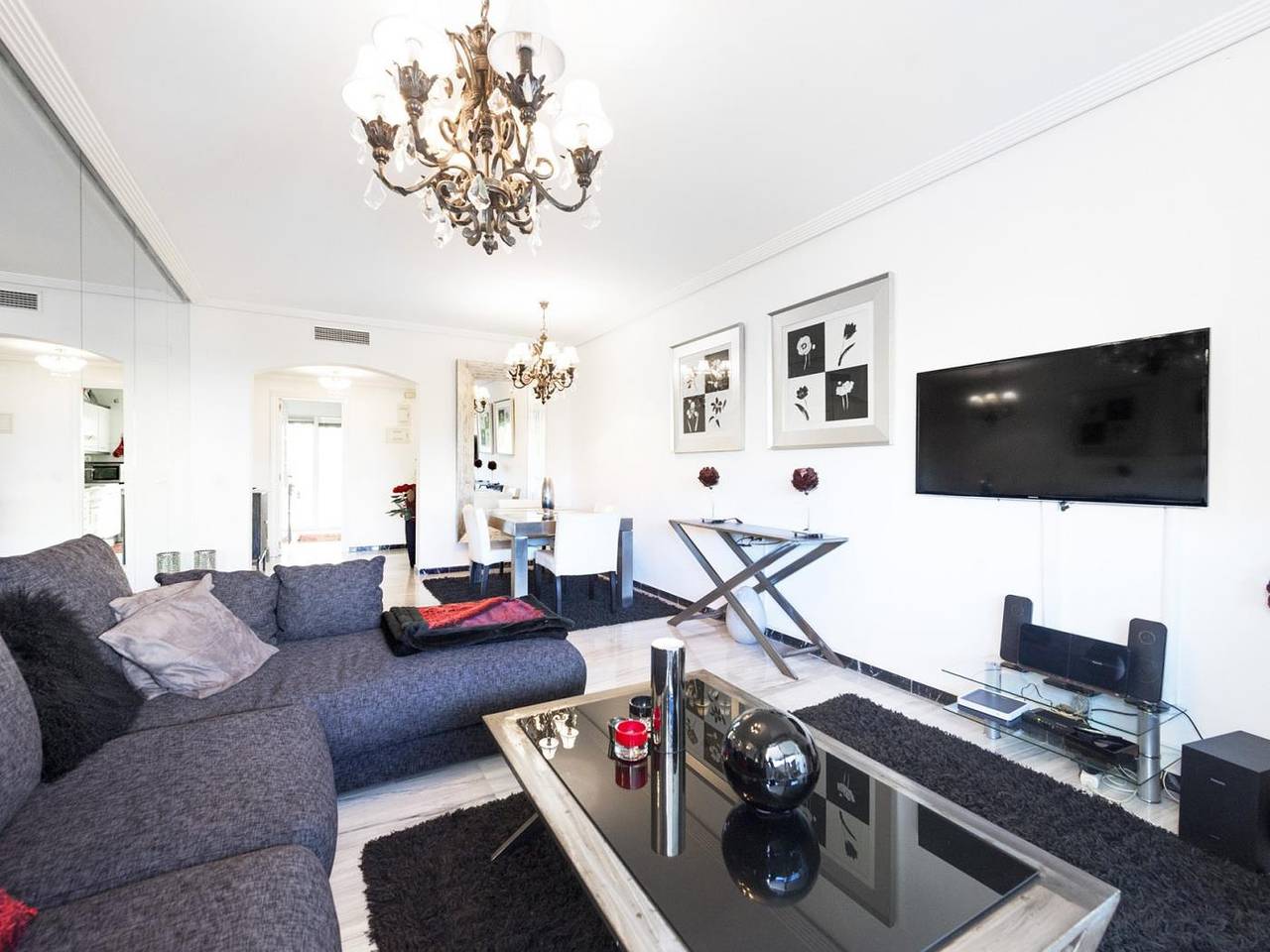 Entire holiday apartment, Apartment in Medina Garden for 4 people | 623 in Medina Gardens, Marbella