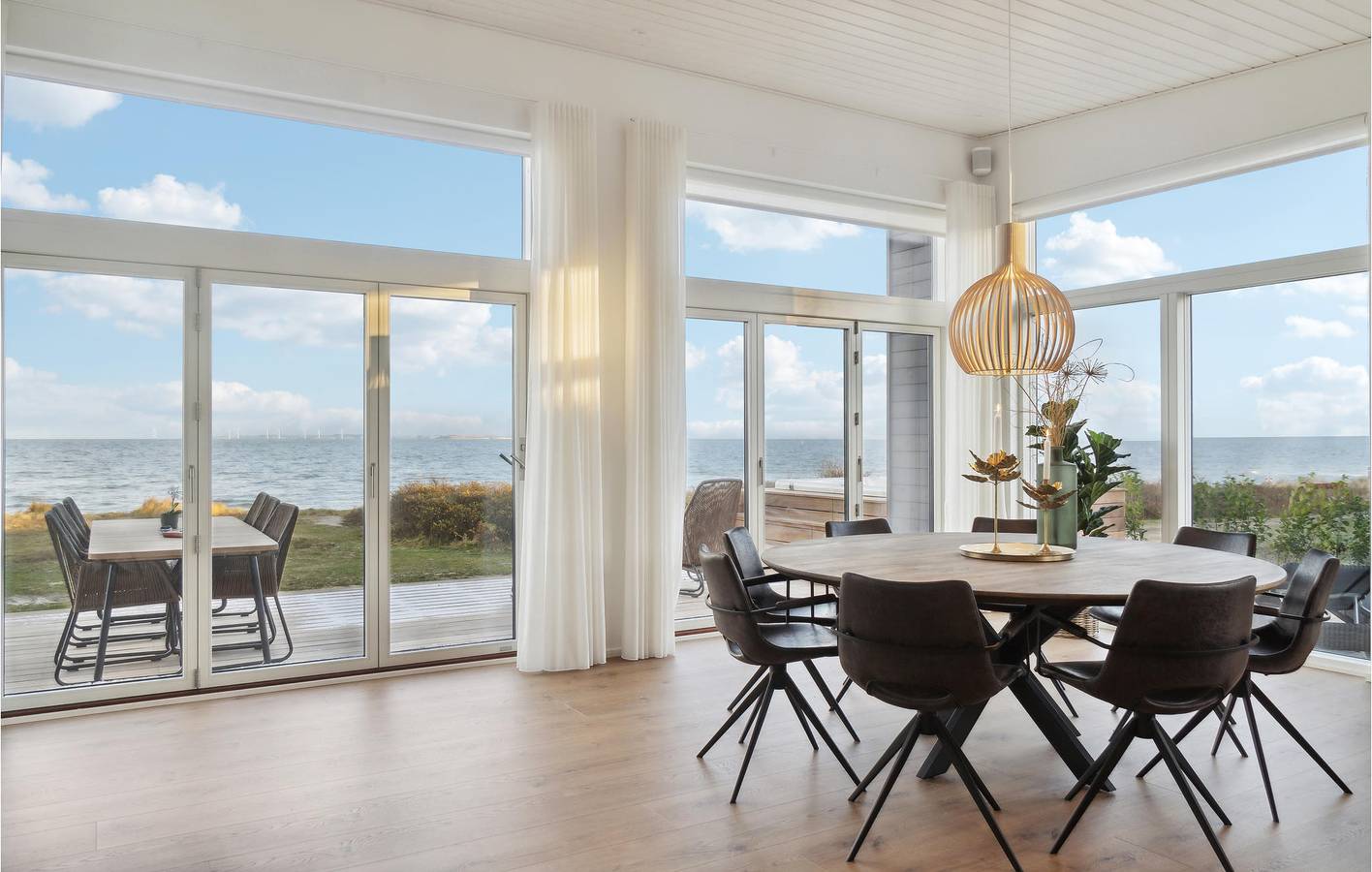 Feriehus for 6 personer med terrasse in Saksild Strand, Odder Kommune