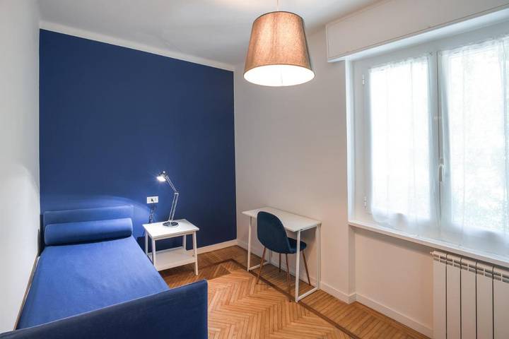 Gîte pour 5 personnes, avec balcon dans Paraggi - 4