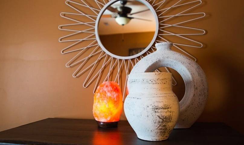 Log cabin for 8 people, with hot tub and pool in Hocking Hills State Park