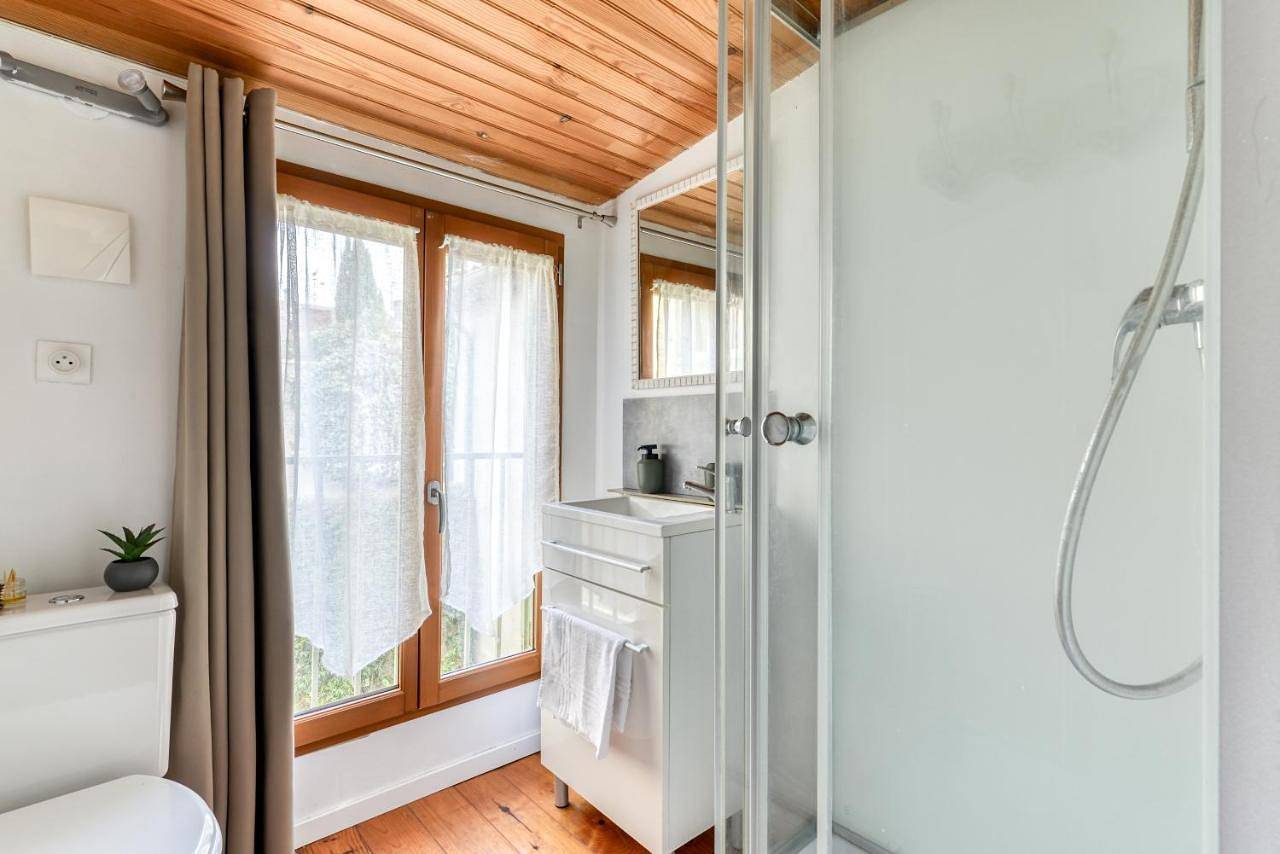 Appartement entier, Apartment with Terrace in Carcassonne, Région de Carcassonne