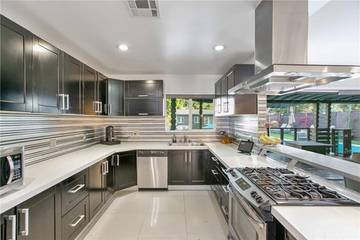 Villa pour 18 Personnes dans Los Angeles, San Fernando Valley, Photo 4