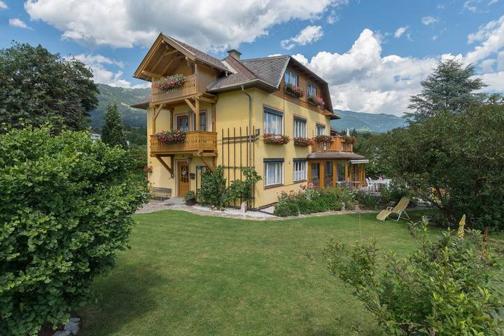 Ferienwohnung für 4 Personen, mit Pool und Garten sowie Ausblick und Seeblick in Seeboden - 2