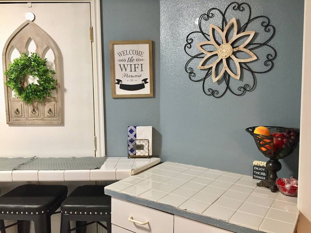 Awesome valley views, with all your home needs plus the “little extras” in Orem, Utah Lake