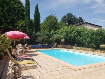 Chambre d’hôte pour 2 personnes, avec piscine ainsi que jardin et terrasse, animaux acceptés dans Estrablin