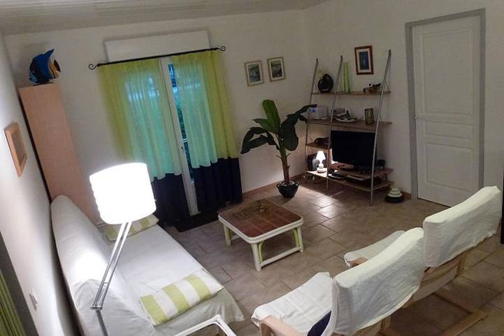 Recent house near to the sea in Sisco, Cap Corse