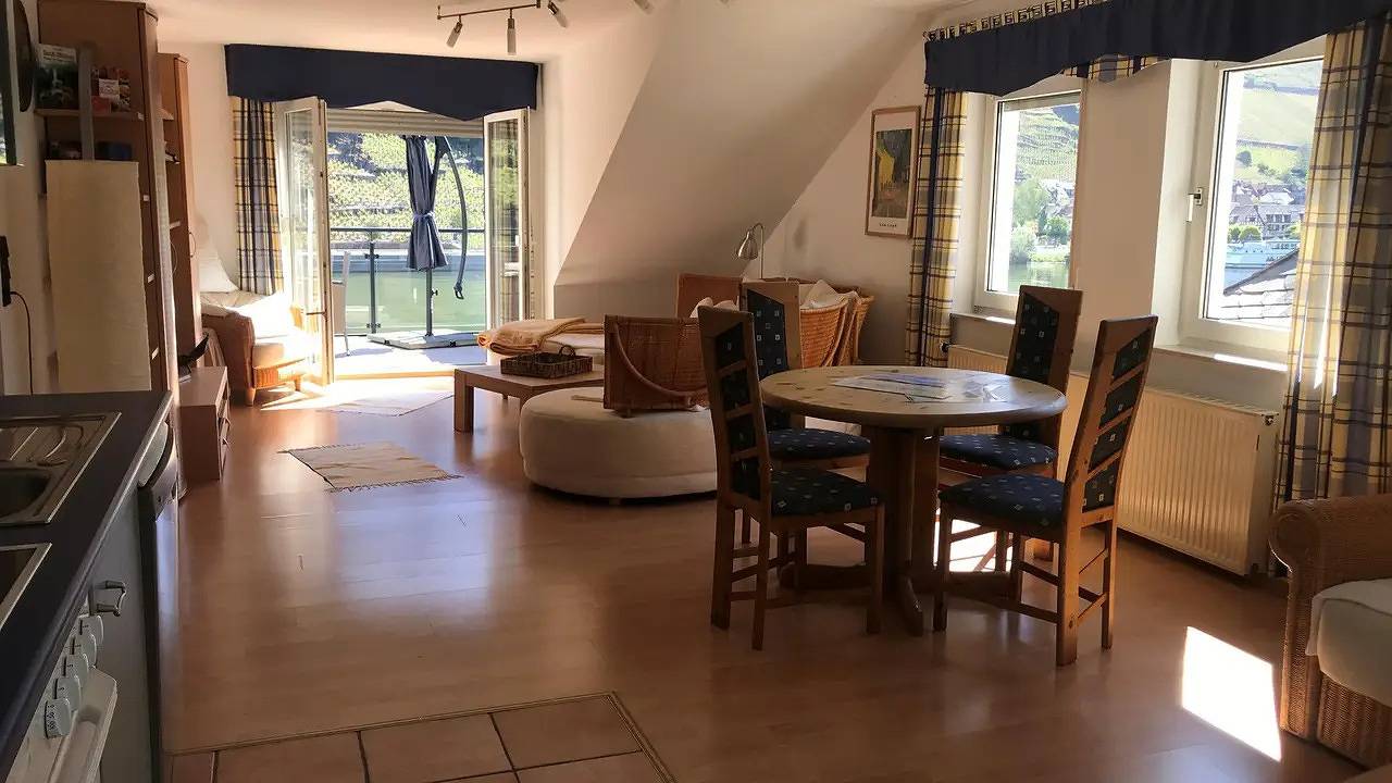 Ganze Ferienwohnung, Ferienwohnung für 2 Personen (55 m²) in Kattenes in Löf, Osteifel