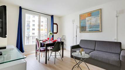 Cottage pour 6 personnes, avec balcon/terrasse dans Palais des Sports (Paris)