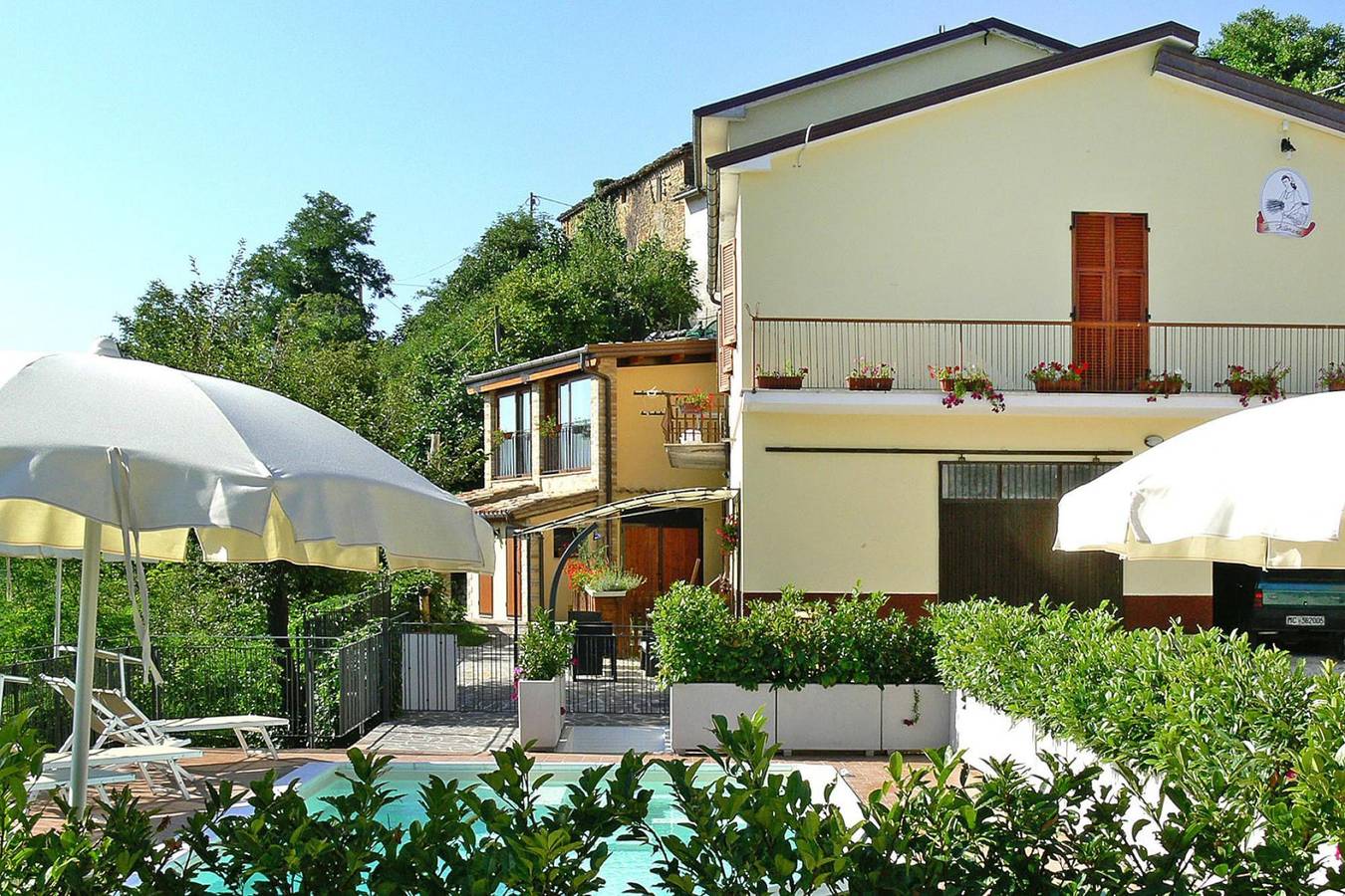 Appartamento intero, Appartamento a Marche con piscina condominiale in Montefortino, Parco nazionale dei Monti Sibillini