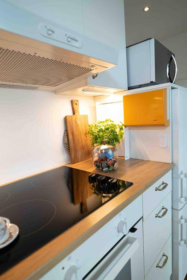Ganze Wohnung, Mit dem Aufzug in Fewo 03 nahe Köln in Pulheim, Rhein-Erft-Kreis