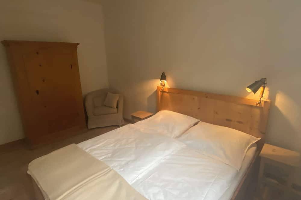 Ganze Wohnung, \"Ferienwohnung mit Blick ins Grüne\" in Seehausen am Staffelsee in Seehausen am Staffelsee, Das Blaue Land