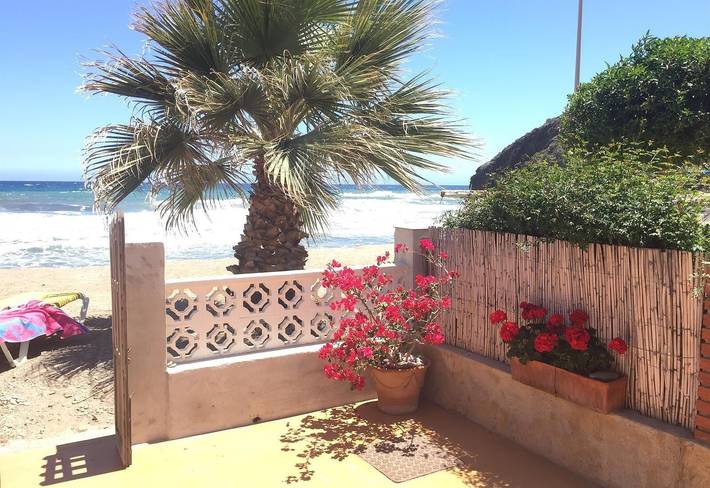 Maison de vacances 'Beachhouse in Puntas de Calnegre' avec Wi-Fi, jardin et terrasse in Playa de Puntas de Calnegre (Lorca), Lorca