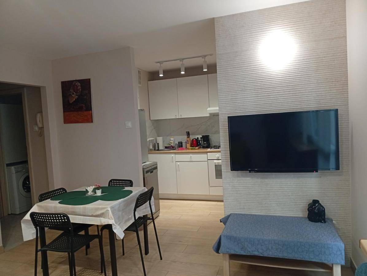 Cały apartament, Apartment - Ground Floor in Częstochowa, Śląsk