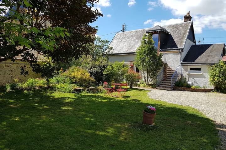Maison de vacances pour 5 personnes, avec Jardin à Sainte-Gemme-Moronval