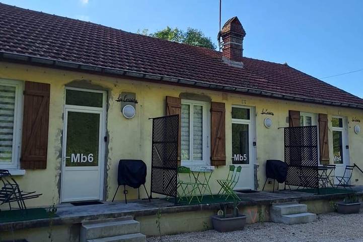 Gîte pour 12 personnes à Damparis