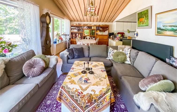 Ferienhaus für 8 Personen mit Terrasse in Borås, Västergötland