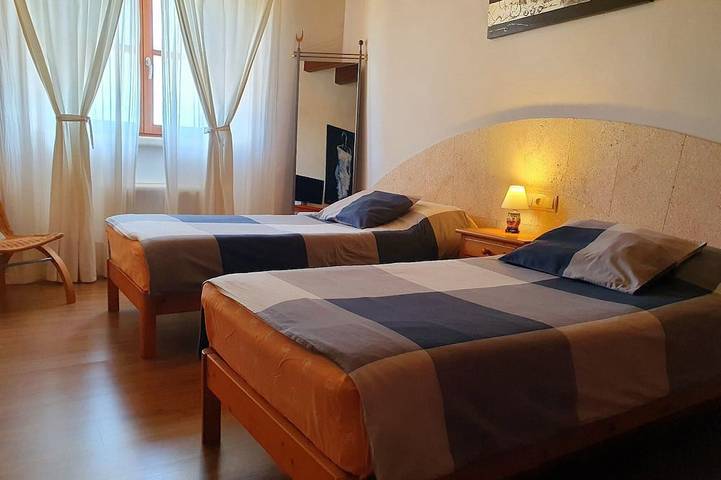 Finca für 7 Personen, mit Garten in Es Llombards - 4