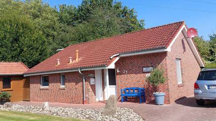 Ferienhaus für 4 Personen, mit Garten und Balkon, kinderfreundlich in Papenburg