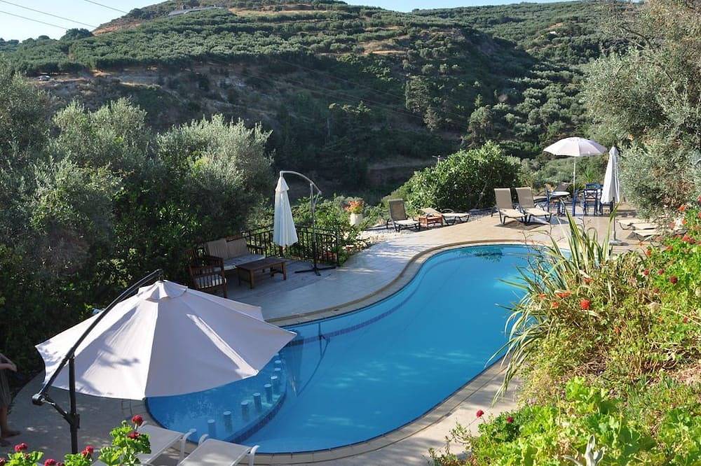 Apartamento entero, Los huéspedes lo llaman \"un pequeño paraíso\" in Region de Chania