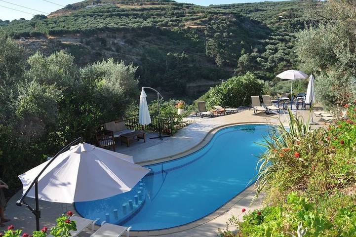 Ferienwohnung für 4 Personen, mit Garten und Balkon sowie Pool in Kissamos Gemeinde