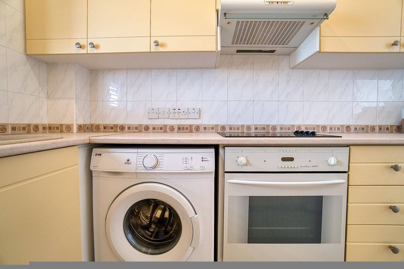Entire apartment, Kings Palace 2 Bed in Pafos in Paphos, South Cyprus