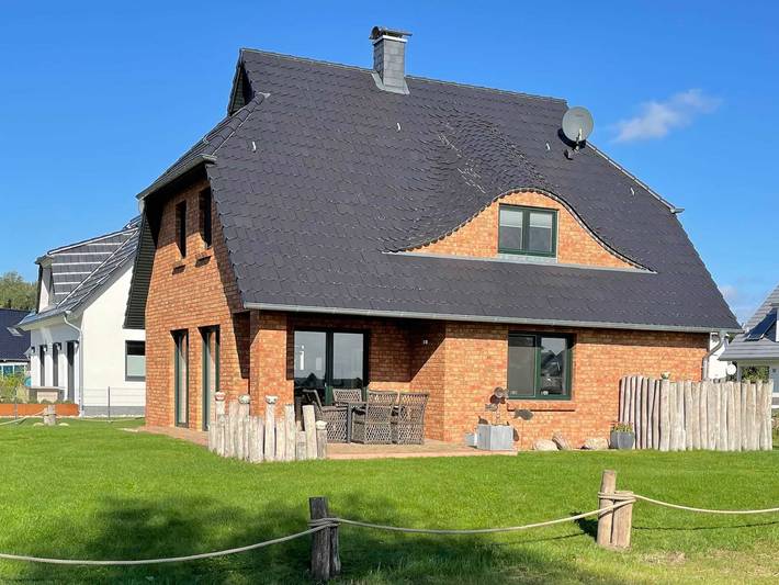 Ferienhaus für 7 Personen, mit Sauna und Garten in Karlshagen