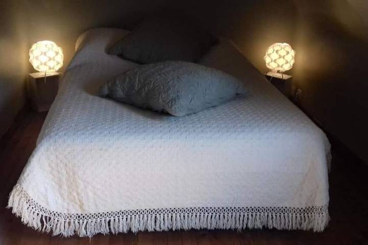 Location de vacances pour 4 personnes, avec jardin à Quemper-Guézennec - 2