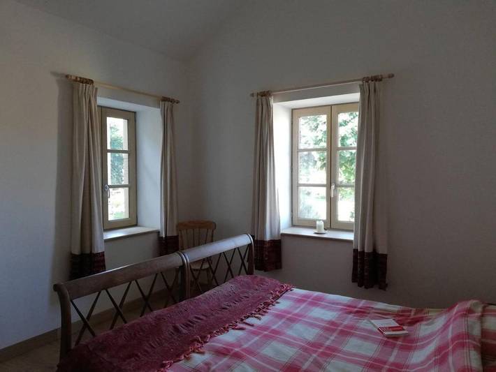 Gîte pour 2 personnes, avec terrasse à Cortambert