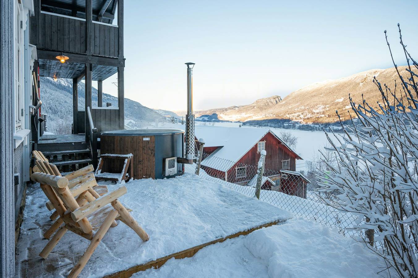 Historischer Bauernhof mit Panoramablick im Gudbrandsdalen in Ringebu