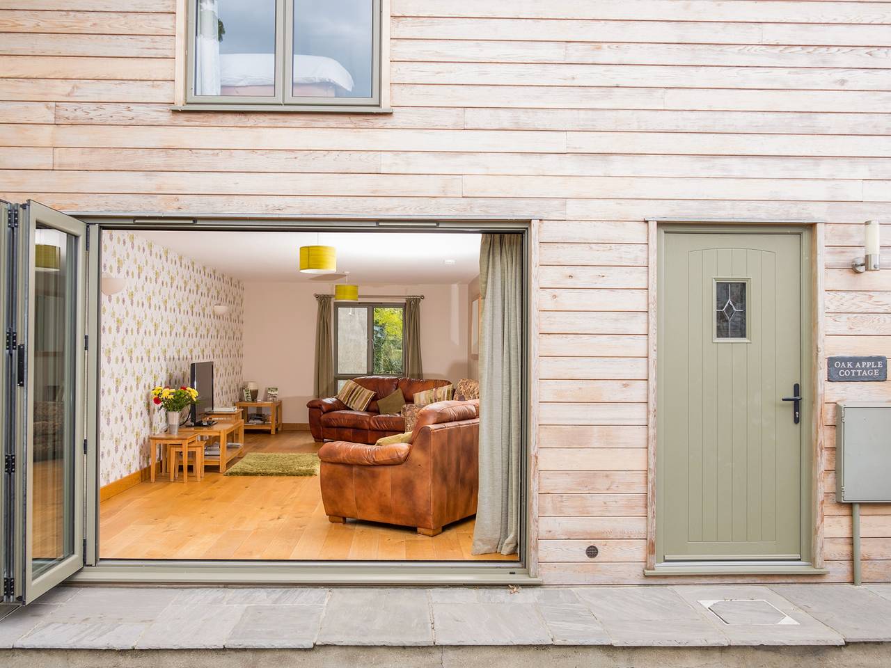 Oak Apple in Newton Abbot, Devon