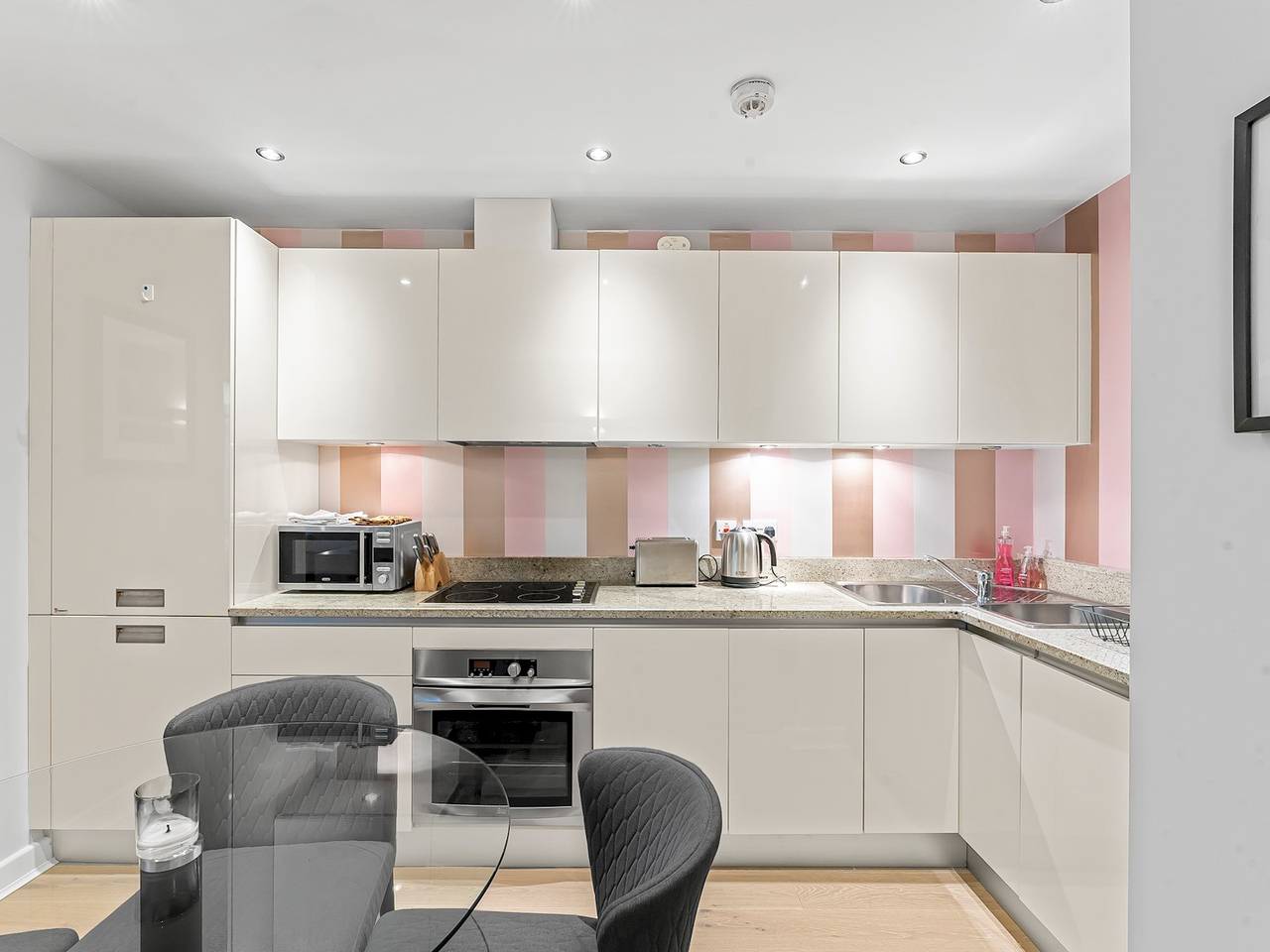 Entire apartment, Studio flat in Shoreditch - Pass the Keys in Bethnal Green, London