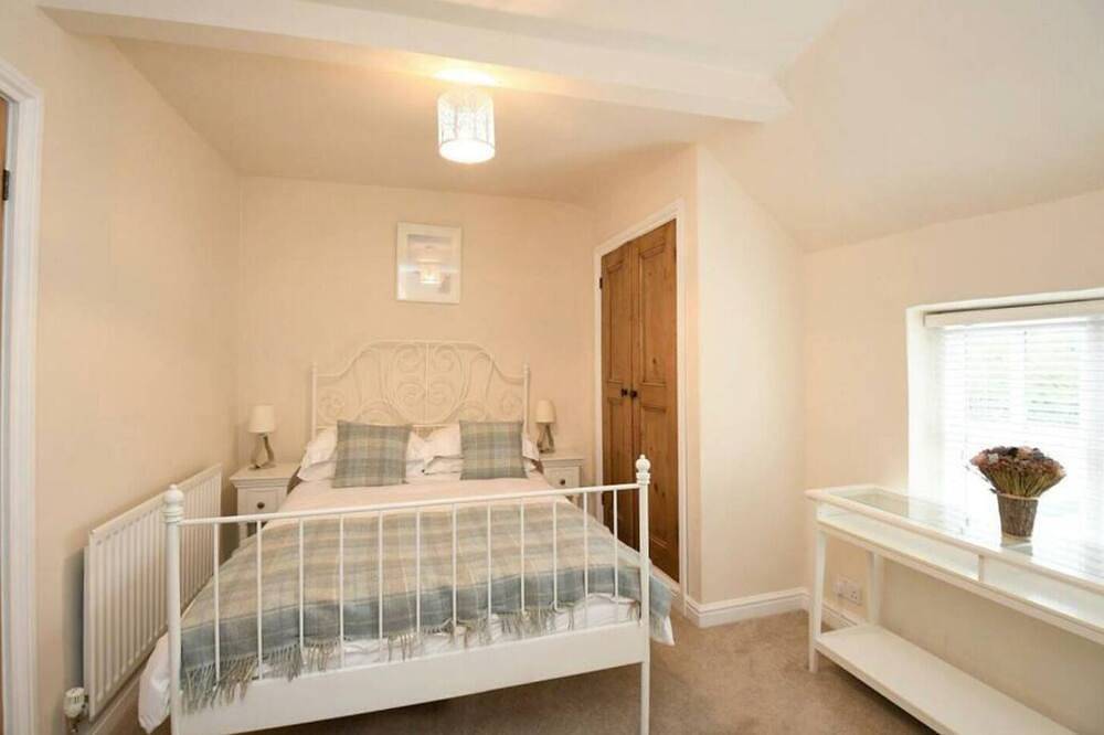 Beautiful Cottage in Kings Bromley in Staffordshire