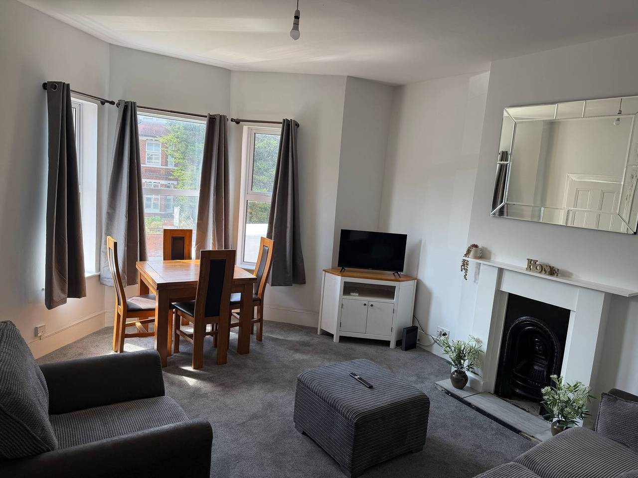 Ganze Wohnung, Folkestone-Wohnung mit 2 Betten, Stadt, Eisenbahn, Kanaltunnel in Folkestone, Kent